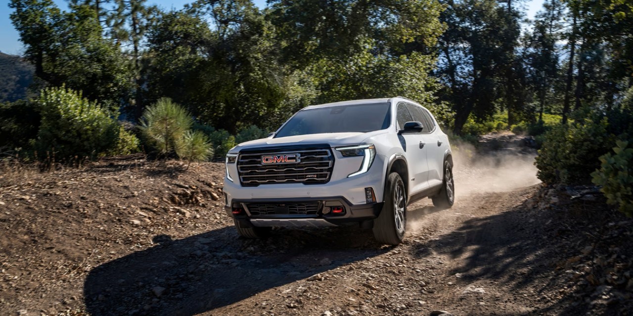 GMC Acadia AT4